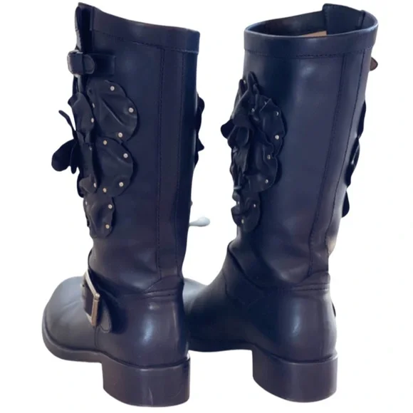 Valentino Garavani Black Heeled Moto Boots Tea Rose Studded Italian Leather 37.5 - Picture 4 of 10